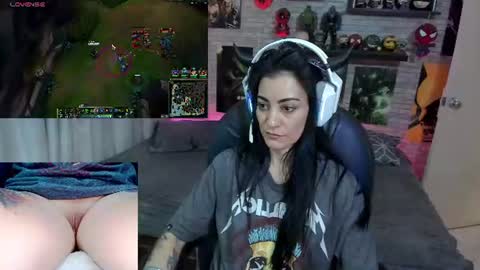Nath online show from 06-17-26, 01:56