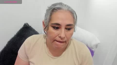 Snapshot of mature_gold1 chatting on 02-09-26, 11:47 danna mature online show from 02-09-26, 11:47