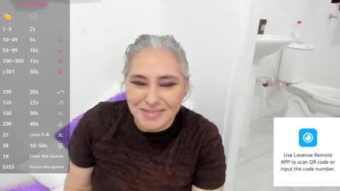 Snapshot of mature_gold1 chatting on 02-12-26, 12:00 danna mature online show from 02-12-26, 12:00