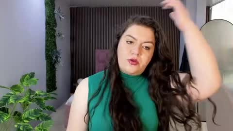 Naroa online show from 05-29-26, 07:23