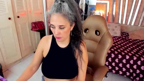 Sexy Hot Mature Sophy online show from 05-08-26, 07:19