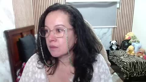 Sonia online show from 04-22-26, 05:14