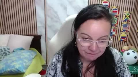 Sonia online show from 06-21-26, 07:27