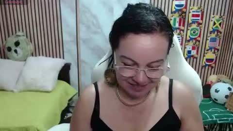 Sonia online show from 07-08-26, 05:17