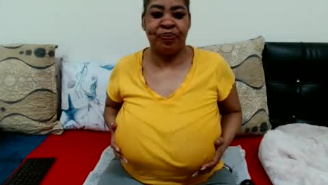 QUEEN online show from 05-12-26, 12:02