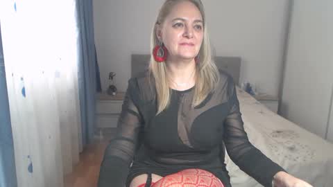 maturediana online show from 02-27-25, 07:01