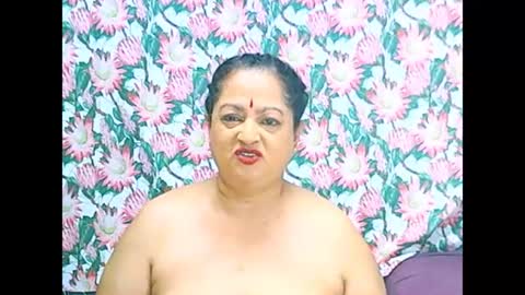 Snapshot of matureindian654u chatting on 06-14-26, 05:04 matureindian654u online show from 06-14-26, 05:04