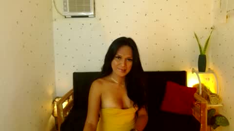 Snapshot of maturity_mommy_intown chatting on 09-15-25, 09:15 maturity_mommy_intown online show from 09-15-25, 09:15