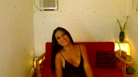 Snapshot of maturity_mommy_intown chatting on 09-23-25, 09:23 maturity_mommy_intown online show from 09-23-25, 09:23