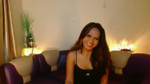 Snapshot of maturity_mommy_intown chatting on 11-24-25, 06:07 maturity_mommy_intown online show from 11-24-25, 06:07