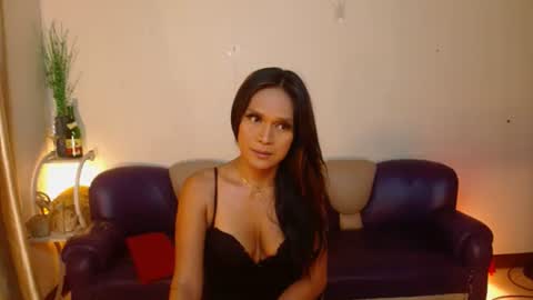 Snapshot of maturity_mommy_intown chatting on 11-28-25, 04:42 maturity_mommy_intown online show from 11-28-25, 04:42