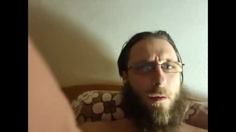 Matuschko online show from 04-18-26, 09:37