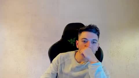 matz12333 online show from 01-10-26, 04:31