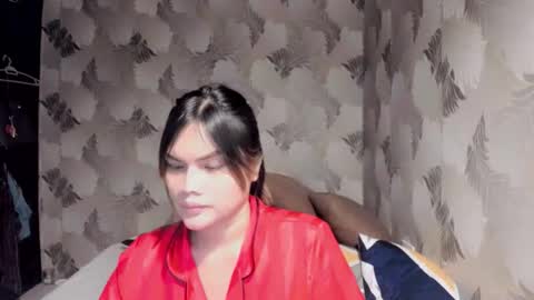 Snapshot of maui2612 chatting on 01-13-26, 01:16 Maui 18 online show from 01-13-26, 01:16
