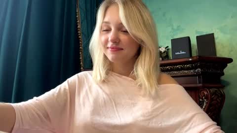 Snapshot of mauriceproenza chatting on 07-14-26, 07:13 Eva 1st day online show from 07-14-26, 07:13