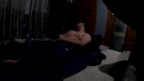 Snapshot of mauricescott chatting on 12-23-25, 07:50 mauricescott online show from 12-23-25, 07:50