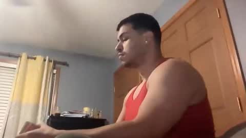 Snapshot of mauricescott chatting on 01-12-26, 06:07 mauricescott online show from 01-12-26, 06:07