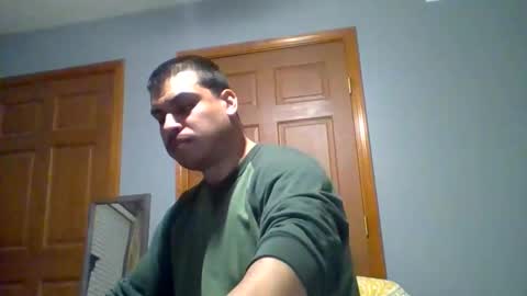 Snapshot of mauricescott chatting on 02-23-26, 01:47 mauricescott online show from 02-23-26, 01:47