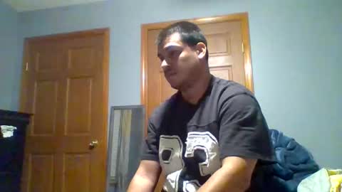 Snapshot of mauricescott chatting on 02-26-26, 12:42 mauricescott online show from 02-26-26, 12:42