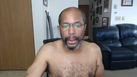 mauricewilson86 online show from 10-22-25, 02:50