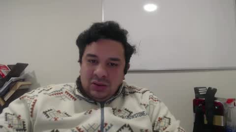 mauro656 online show from 01-05-25, 11:12
