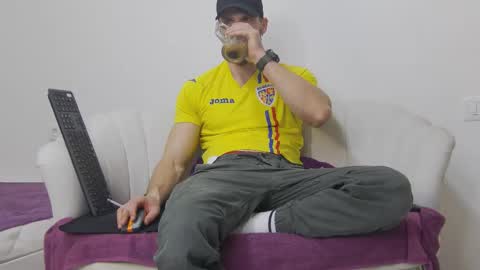 mauro_real_man online show from 03-04-26, 06:58