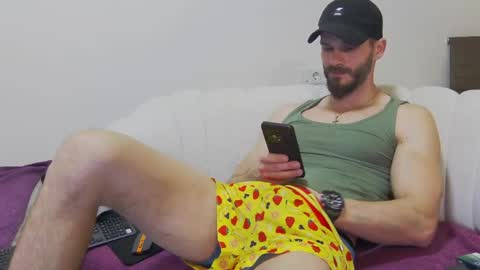 mauro_real_man online show from 04-02-26, 06:05