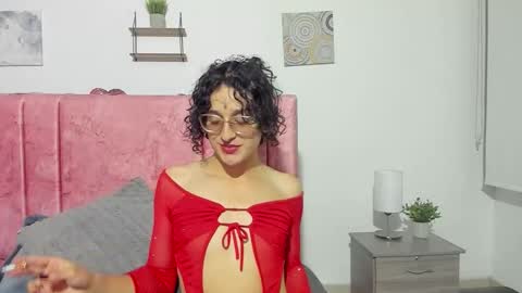 Snapshot of maverick_angel chatting on 02-18-26, 04:03 Maverick online show from 02-18-26, 04:03