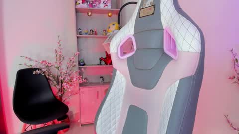 Mavi online show from 02-25-26, 07:01