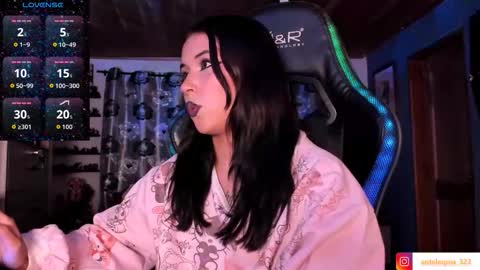 Snapshot of mavis_fuentes chatting on 11-27-25, 11:51 Hilary online show from 11-27-25, 11:51