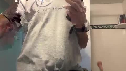 Snapshot of max692711 chatting on 02-26-26, 05:45 max692711 online show from 02-26-26, 05:45