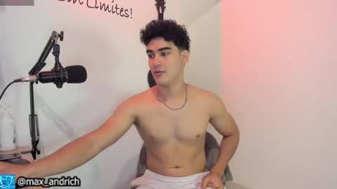 Snapshot of max__andrich chatting on 02-04-26, 09:26 Max... online show from 02-04-26, 09:26