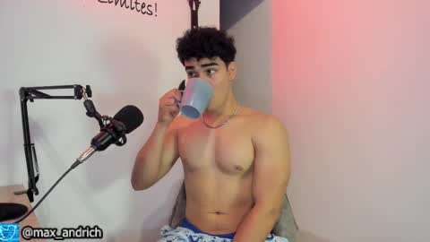 Snapshot of max__andrich chatting on 02-26-26, 02:21 Max... online show from 02-26-26, 02:21