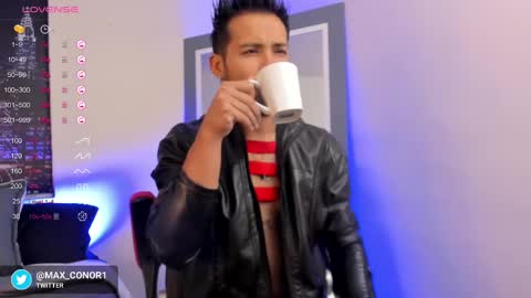 Snapshot of max_conor_ chatting on 02-12-25, 10:56 Max Conor online show from 02-12-25, 10:56