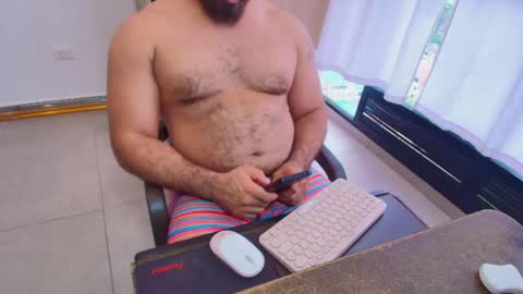 max_love25 online show from 05-18-26, 08:58