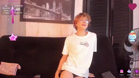 Snapshot of max_lover1 chatting on 02-03-25, 01:51 Max lover1 online show from 02-03-25, 01:51