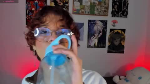 Snapshot of max_lover1 chatting on 10-21-25, 02:12 Max lover1 online show from 10-21-25, 02:12