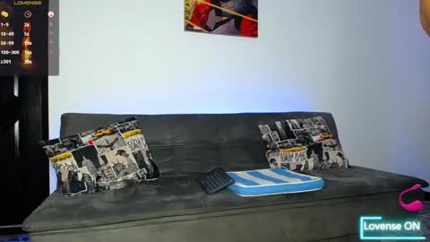 Maximo Mayer online show from 02-25-25, 04:57