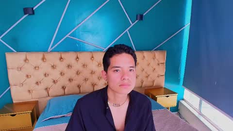 Max Myerss online show from 04-01-26, 06:49