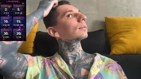    online show from 10-30-25, 05:42