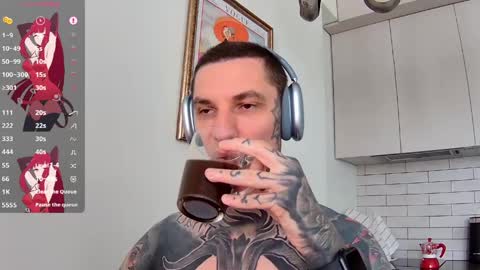    online show from 06-01-26, 05:53