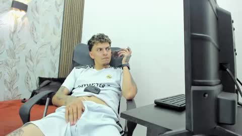max_sstteel online show from 05-13-26, 01:30