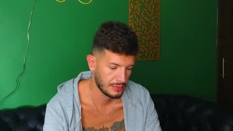 Max Taylor online show from 12-29-24, 10:47