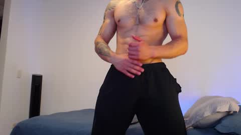 Snapshot of max_xl_ chatting on 11-29-25, 03:59 max_xl_ online show from 11-29-25, 03:59