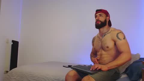 max_xl_ online show from 01-07-26, 12:02