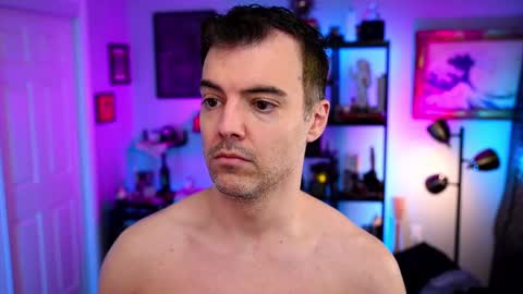 Snapshot of maxhughes chatting on 11-23-25, 03:06 Max Hughes online show from 11-23-25, 03:06