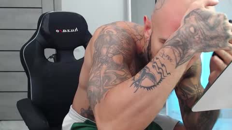 Maximus Fox online show from 09-12-25, 07:41