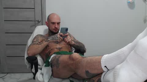 Maximus Fox online show from 04-09-26, 06:19