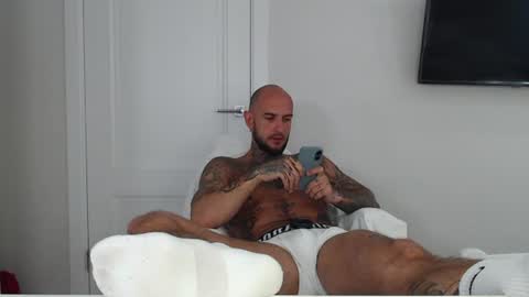 Snapshot of maxi_foxxx chatting on 07-07-26, 06:47 Maximus Fox online show from 07-07-26, 06:47