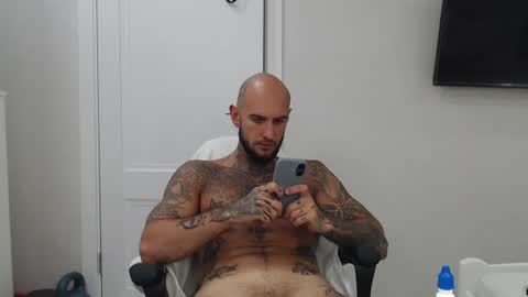 Snapshot of maxi_foxxx chatting on 07-19-26, 03:32 Maximus Fox online show from 07-19-26, 03:32